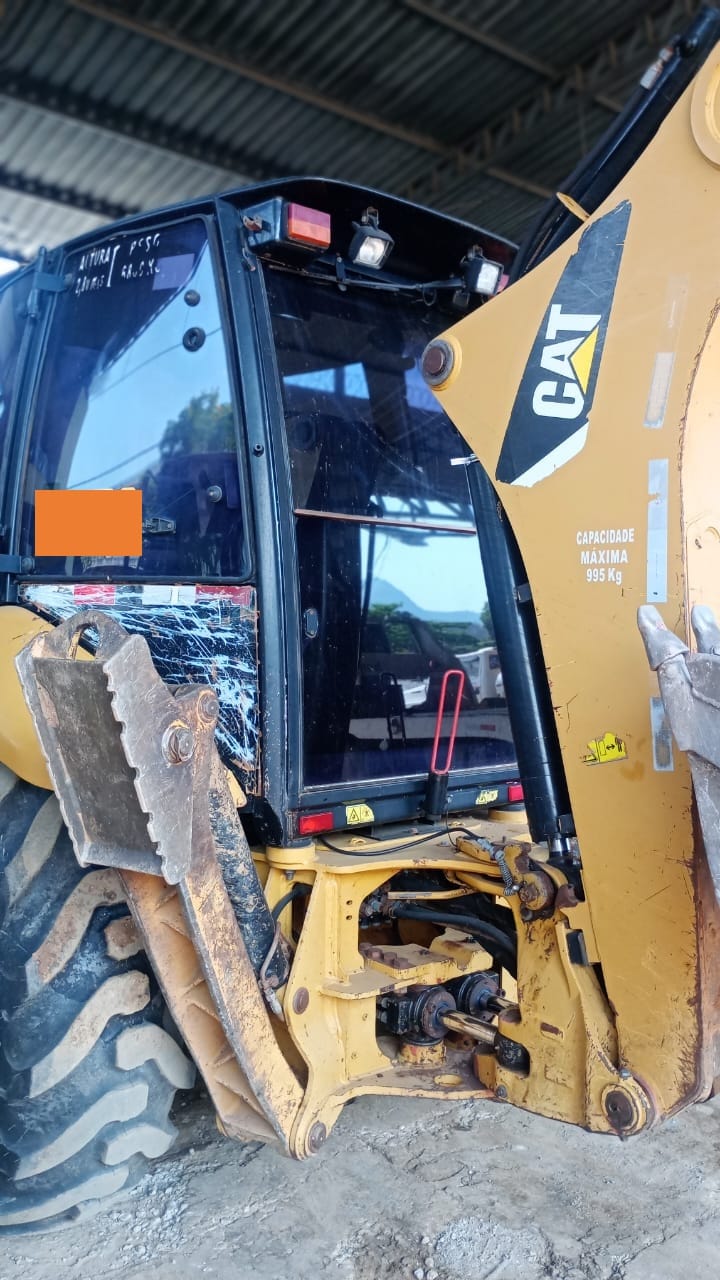 Retroescavadeira Caterpillar 416E 2012 - Imagem 10