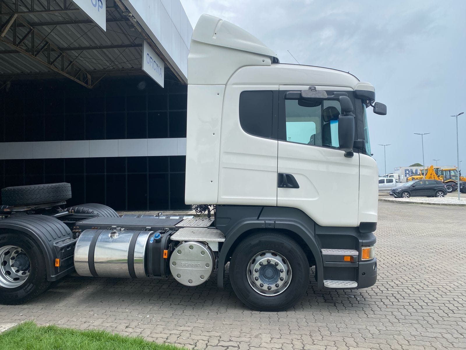 Caminhão Scania R480 6x4T 2019 - Imagem 3