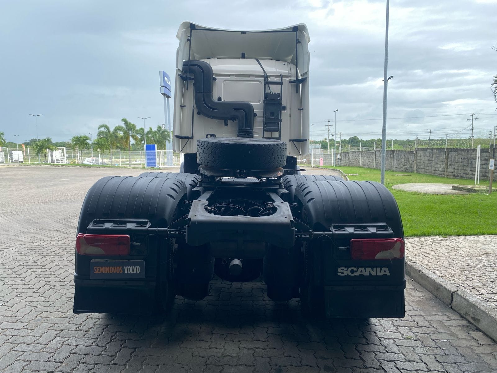 Caminhão Scania R480 6x4T 2019 - Imagem 13