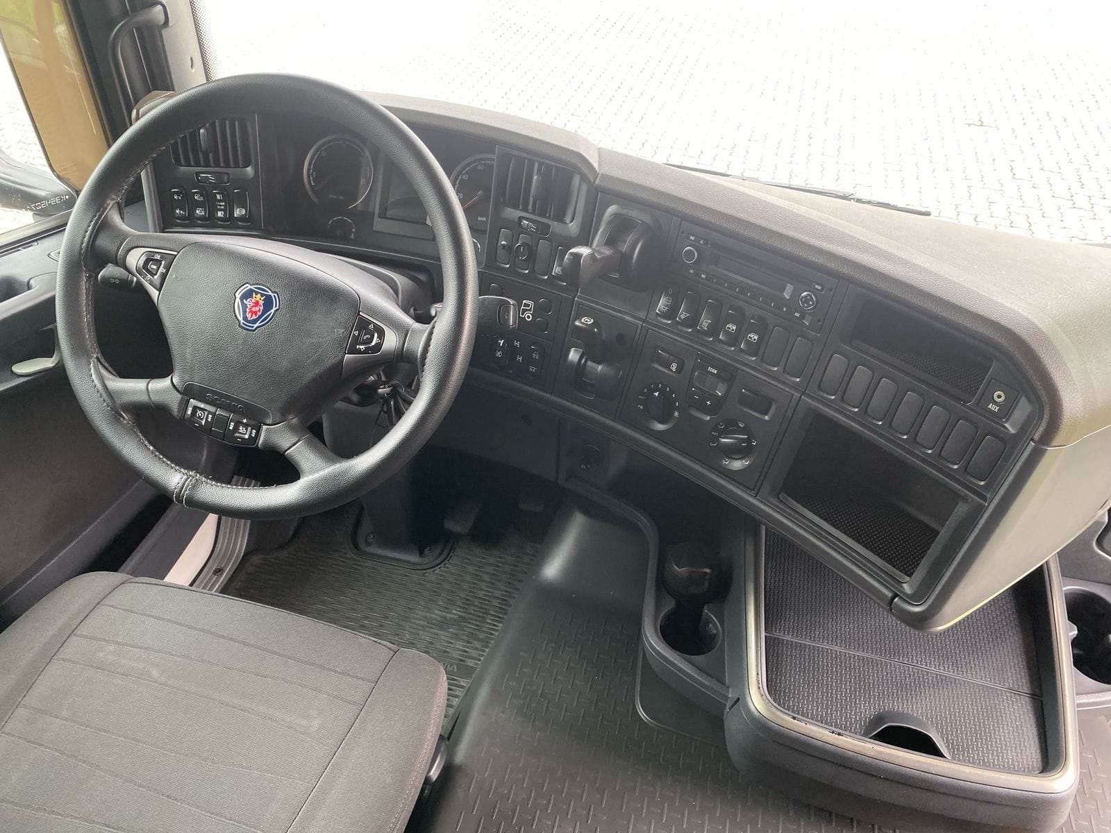 Caminhão Scania R480 6x4T 2019 - Imagem 21