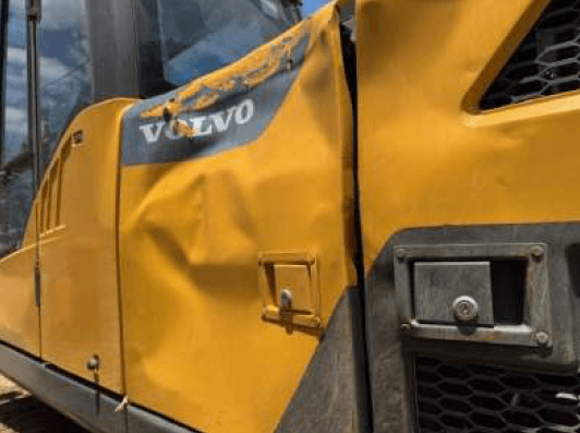 Escavadeira Volvo EC220D 2021 - Imagem 11