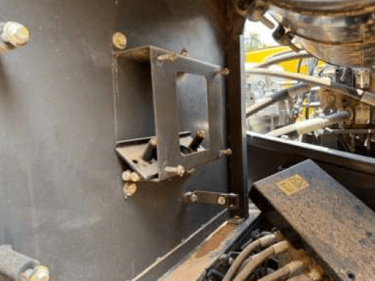 Escavadeira Volvo EC220D 2021 - Imagem 24