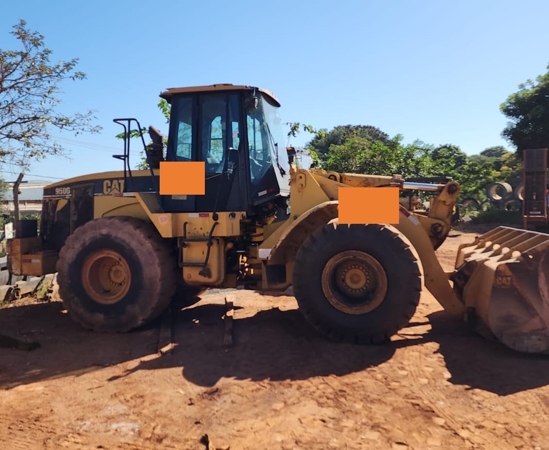 Pá Carregadeira Caterpillar 950G 2004 - Imagem 1
