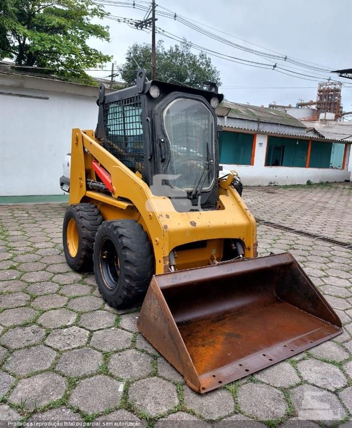 Mini Carregadeira Caterpillar 226B3 2014 - Imagem 1
