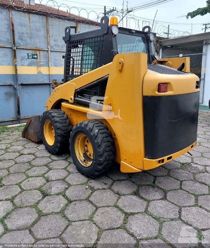 Mini Carregadeira Caterpillar 226B3 2014 - Imagem 3