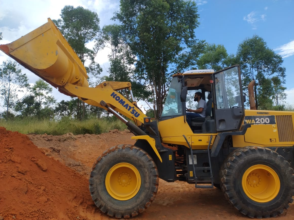 Pá Carregadeira Komatsu WA200 2020 - Imagem 2