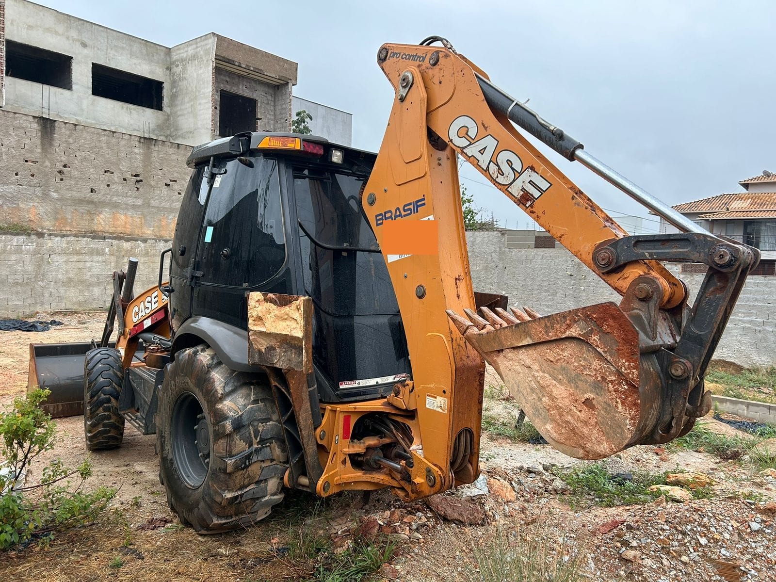 Retroescavadeira Case 580N 2022 - Imagem 3