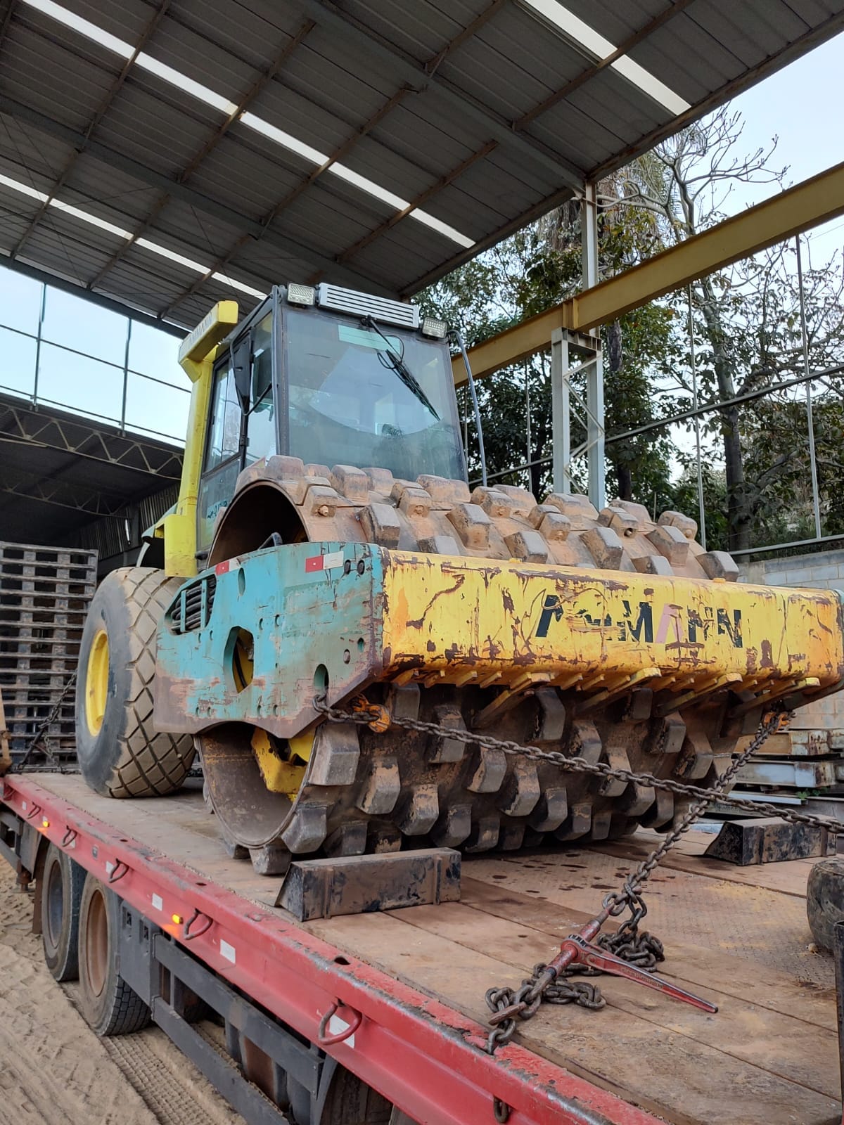 Rolo compactador Ammann ASC 110 2014 - Imagem 1