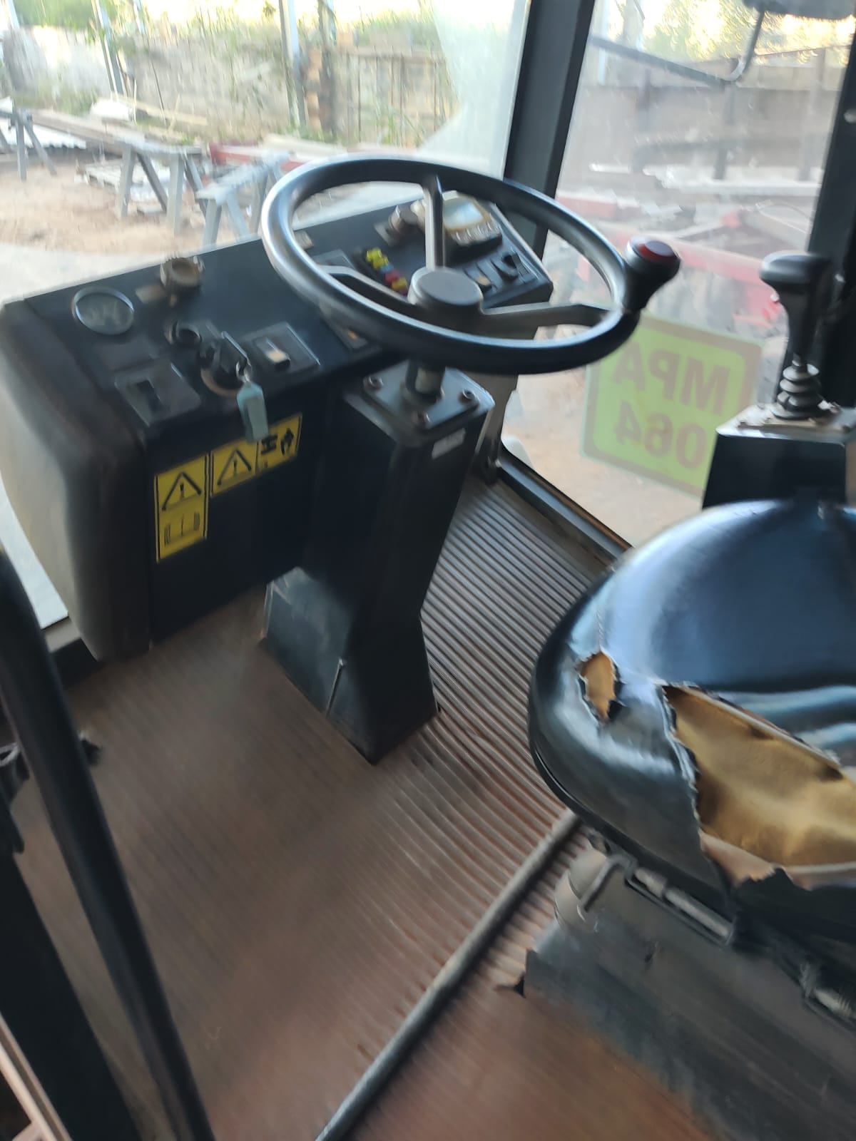 Rolo compactador Ammann ASC 110 2014 - Imagem 9
