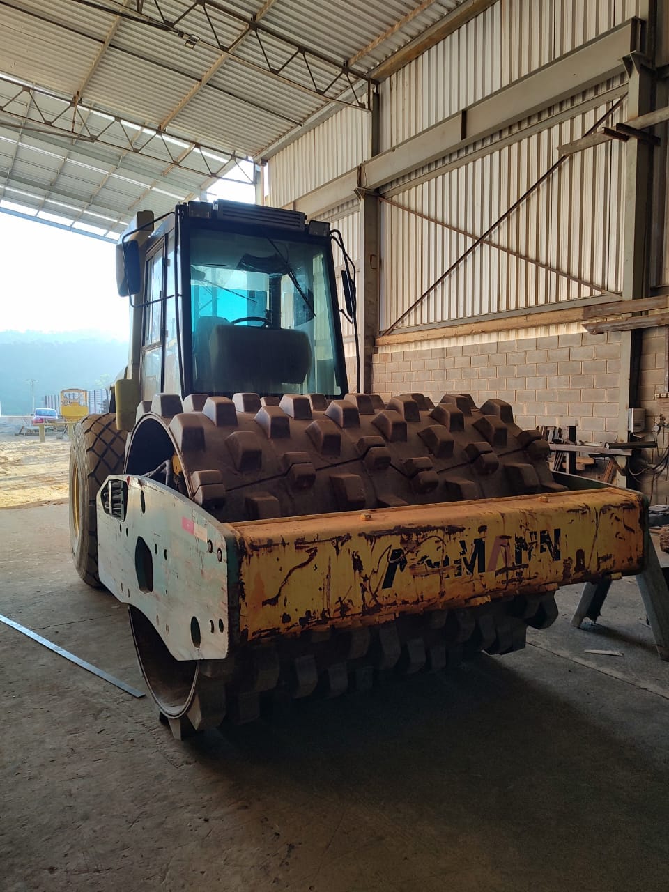 Rolo compactador Ammann ASC 110 2014 - Imagem 13