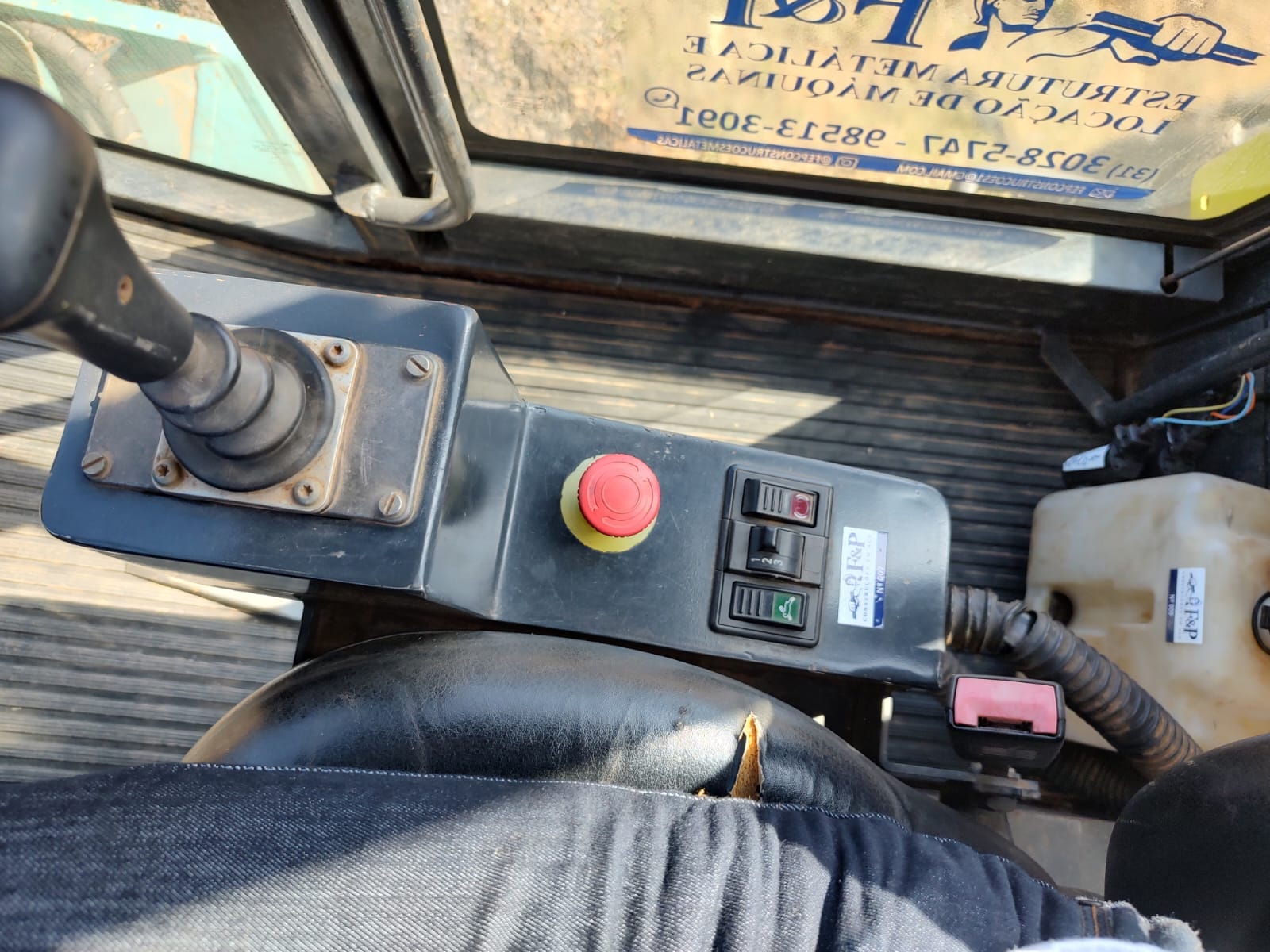 Rolo compactador Ammann ASC 110 2014 - Imagem 16
