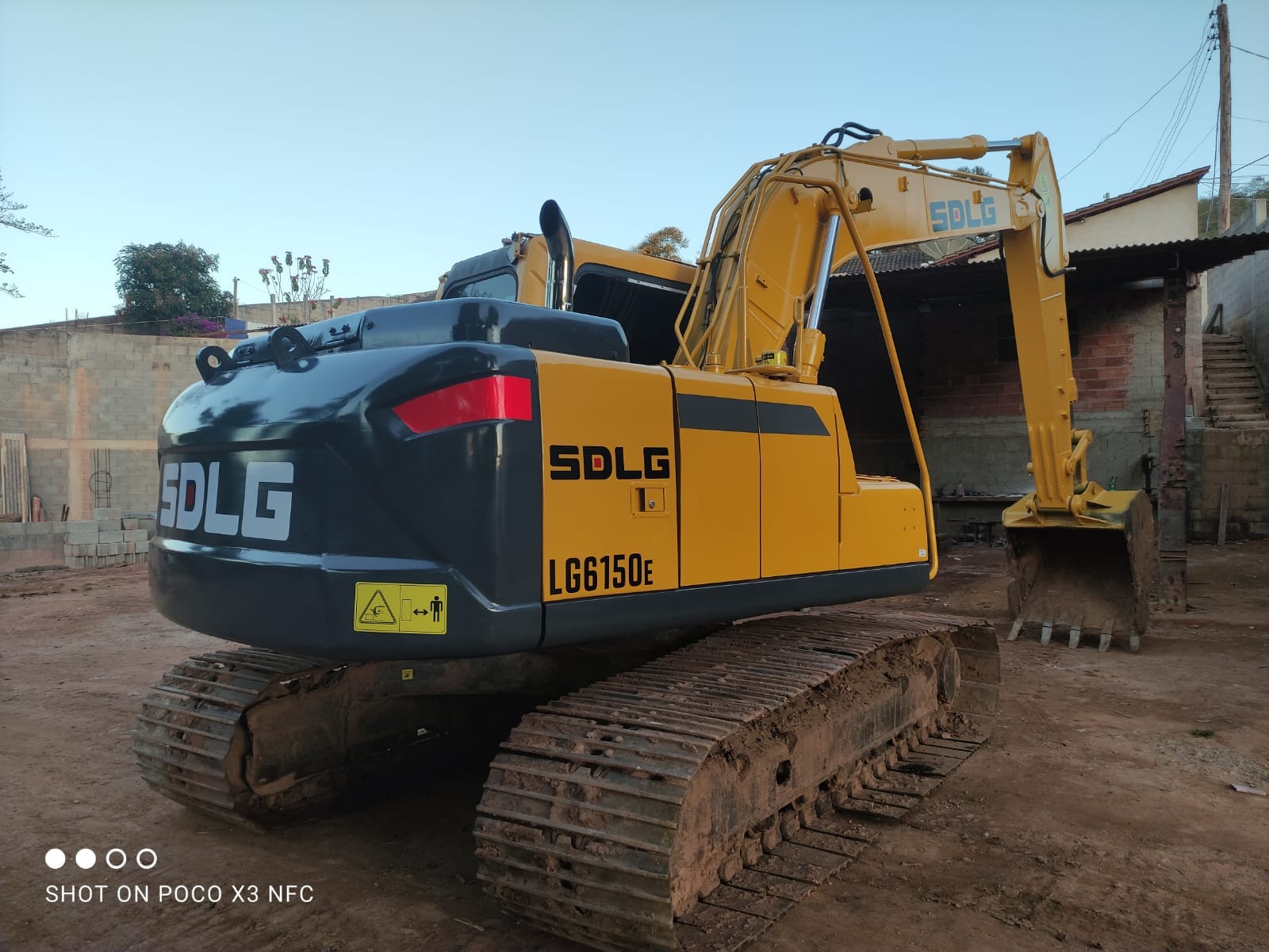 Escavadeira SDLG LG6150E 2014 - Imagem 11