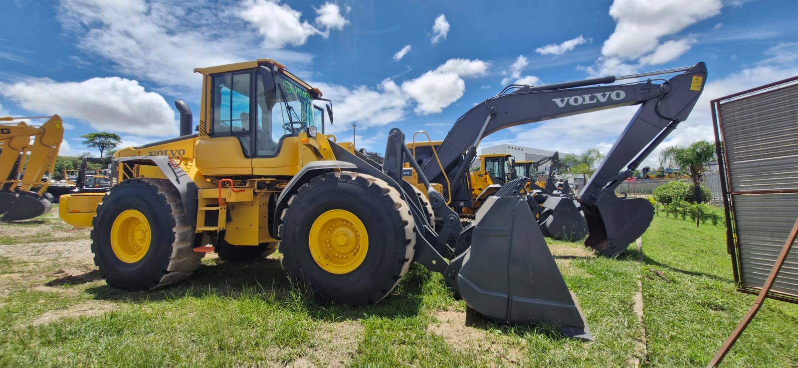 Pá Carregadeira Volvo L120F 2019 - Imagem 14