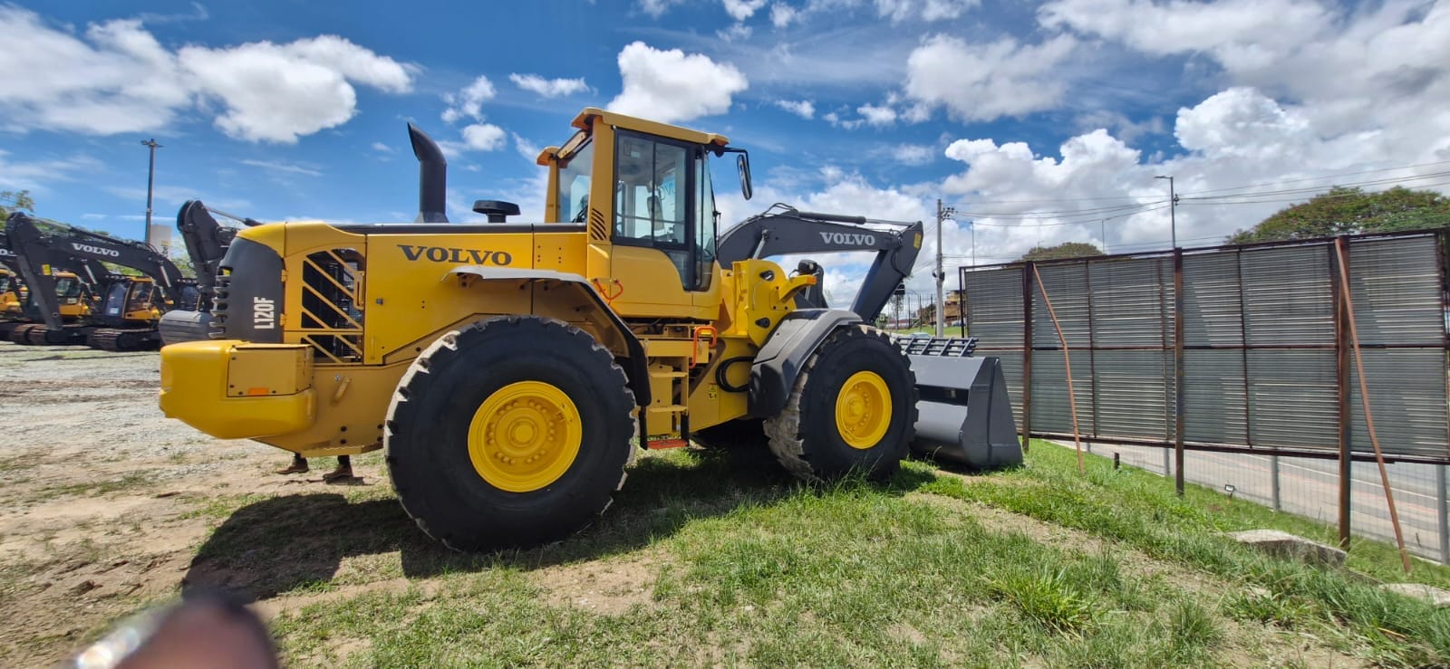 Pá Carregadeira Volvo L120F 2019 - Imagem 15