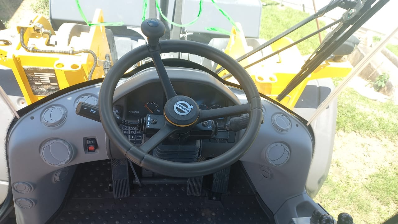 Pá Carregadeira Volvo L120F 2019 - Imagem 21
