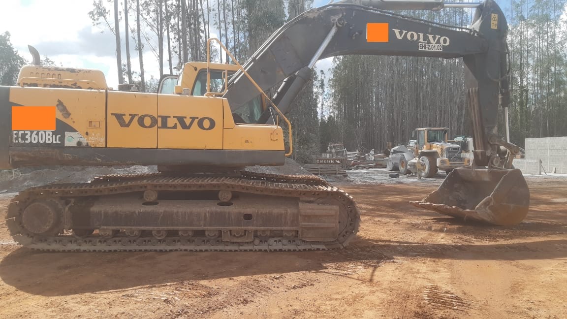 Escavadeira Volvo EC360BLC 2012 - Imagem 1