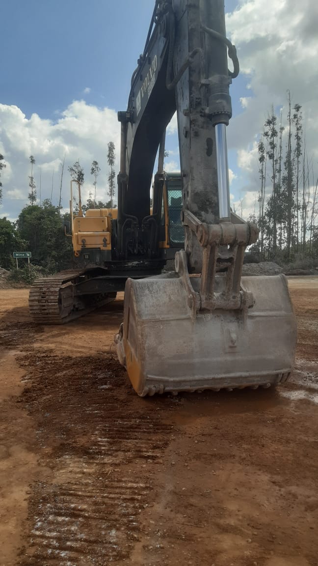 Escavadeira Volvo EC360BLC 2012 - Imagem 5