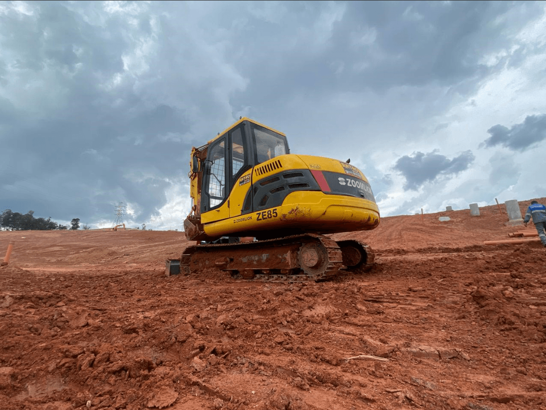 Mini Escavadeira Zoomlion ZE85 2012 - Imagem 1