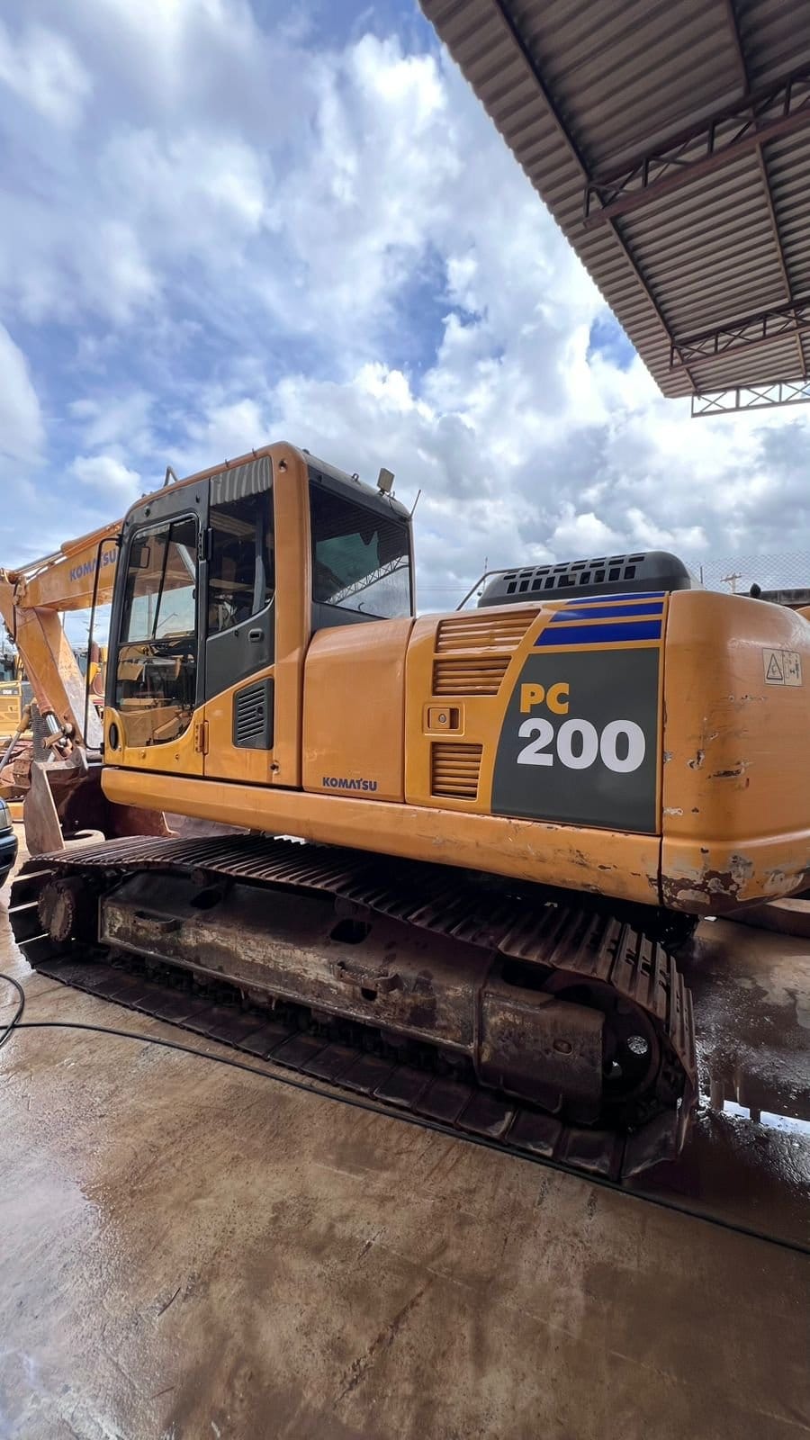 Escavadeira Komatsu PC200 2010 - Imagem 3