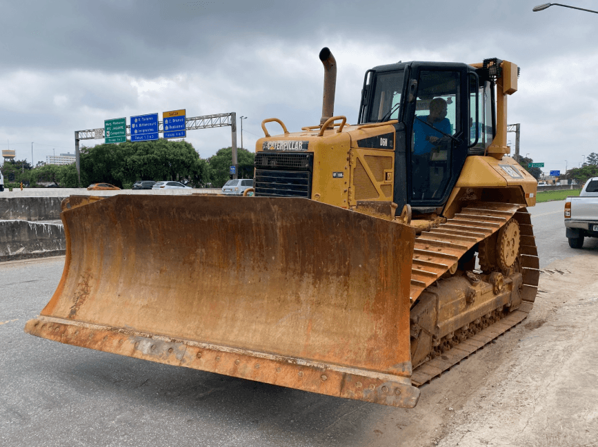 Trator de esteira Caterpillar D6NXL 2011 - Imagem 7