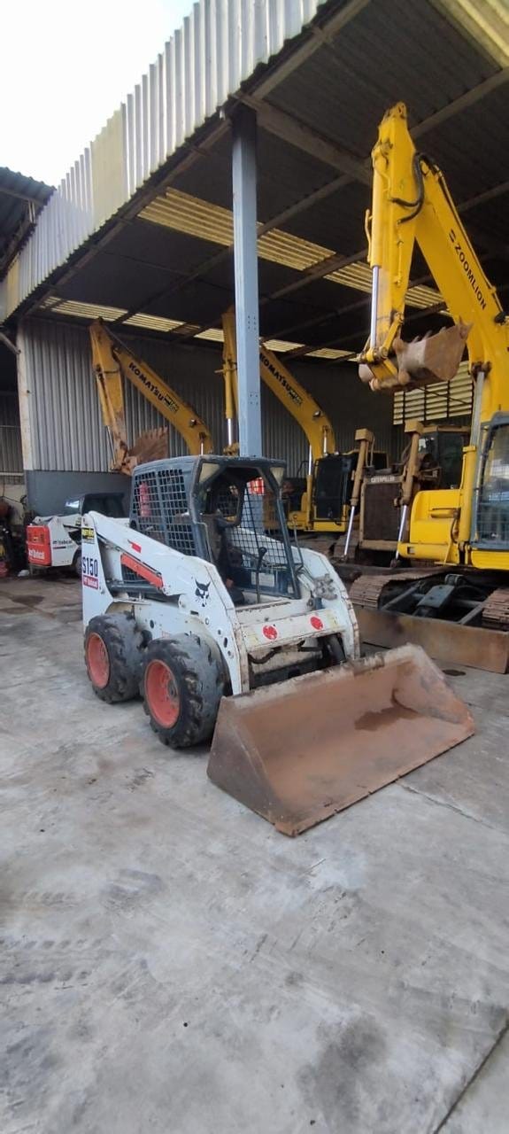 Mini Carregadeira Bobcat S150 2011 - Imagem 4