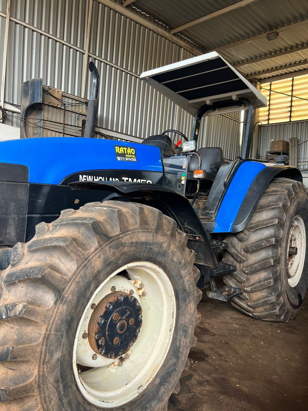 Trator agrícola New Holland  TM 150 2002 - Imagem 4