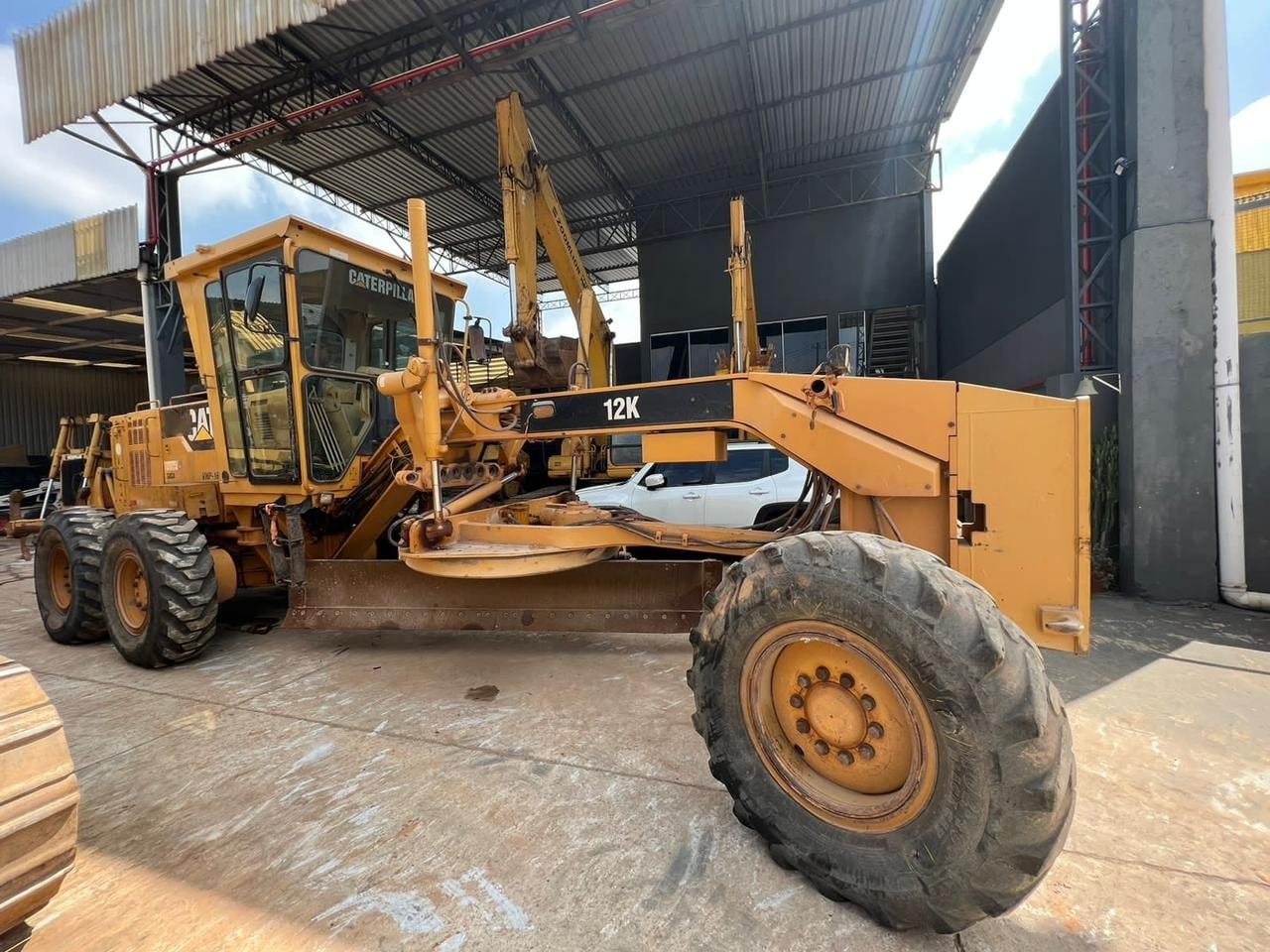 Motoniveladora Caterpillar 12K 2010 - Imagem 2