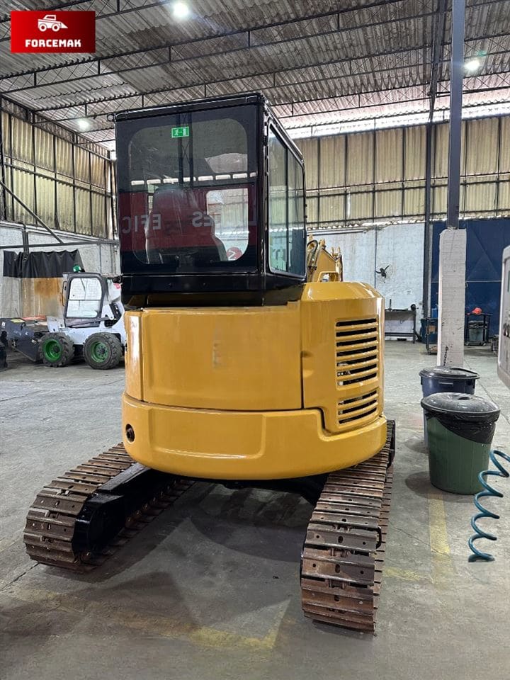 Mini Escavadeira Caterpillar 303.5E CR 2020 - Imagem 5