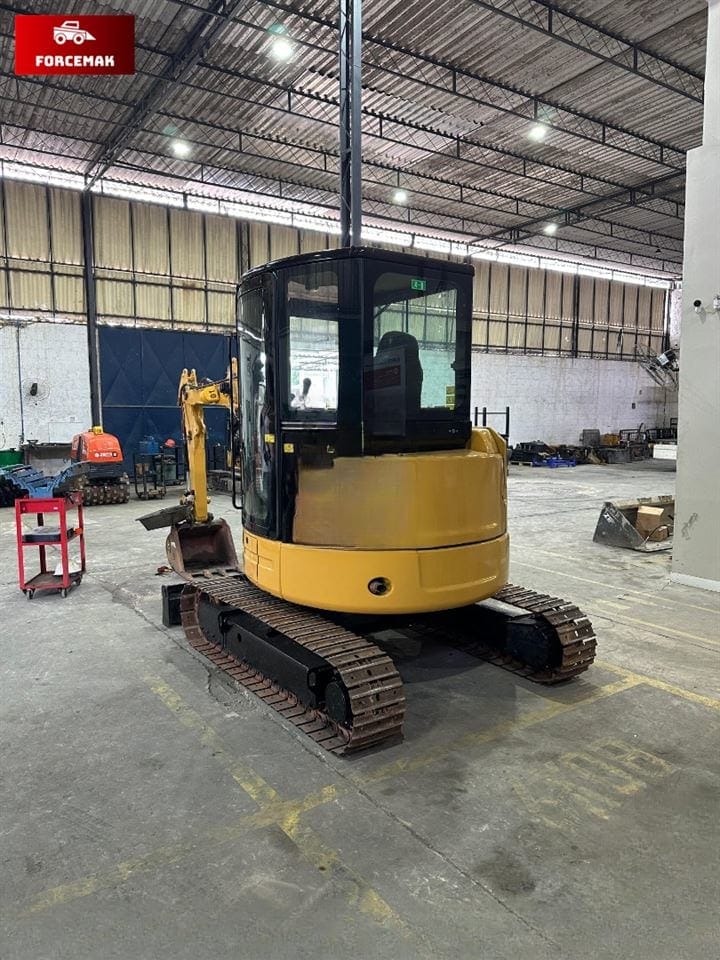 Mini Escavadeira Caterpillar 303.5E CR 2020 - Imagem 6