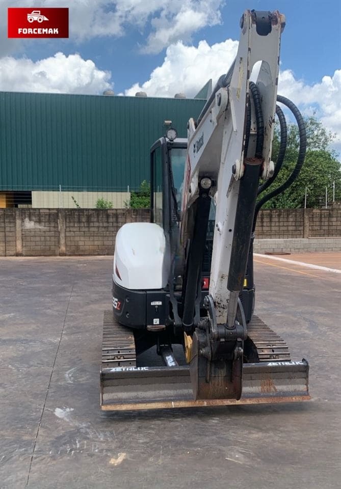 Mini Escavadeira Bobcat E35z 2022 - Imagem 4