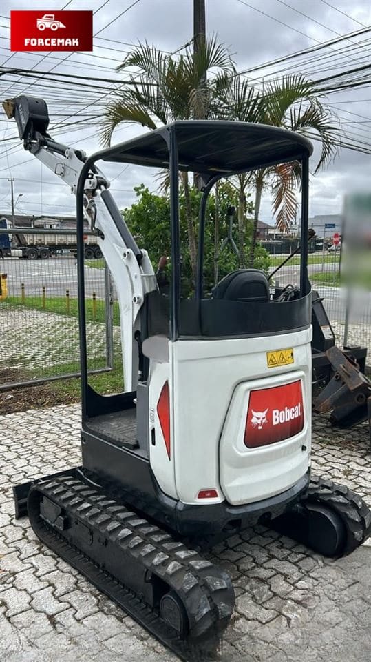 Mini Escavadeira Bobcat E20 2021 - Imagem 2