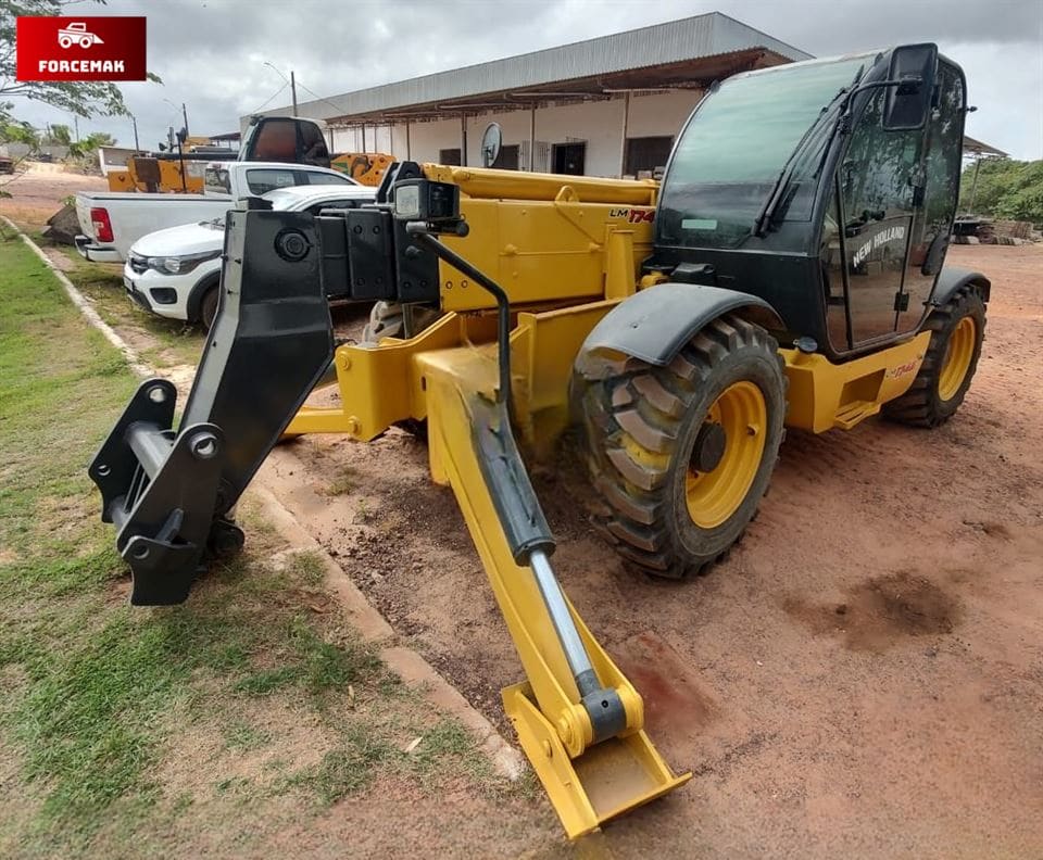 Manipulador Telescópico New Holland LM1745 2016 - Imagem 2