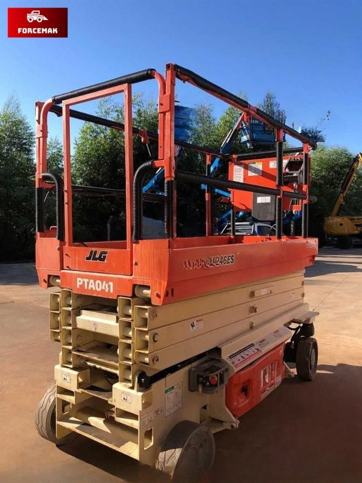 Plataforma Aérea (Elevatória) JLG 3246ES 2012 - Imagem 1