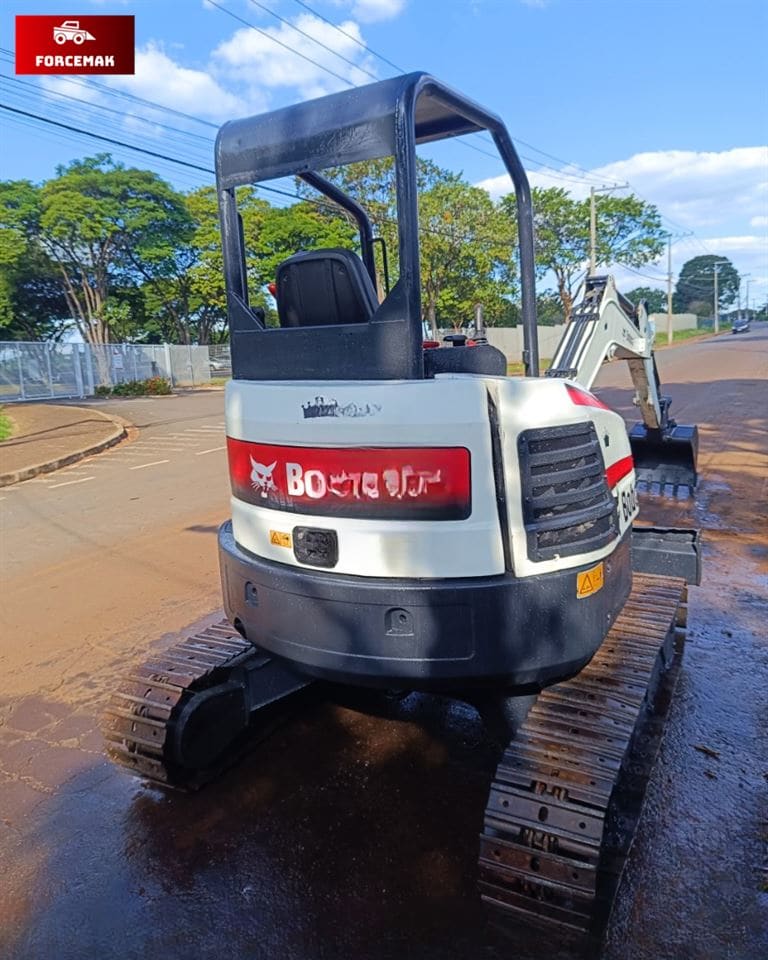 Mini Escavadeira Bobcat E35 2016 - Imagem 4