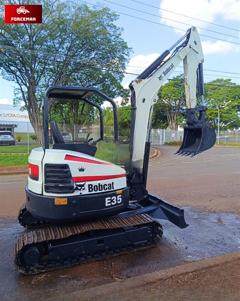 Mini Escavadeira Bobcat E35 2016 - Imagem 5