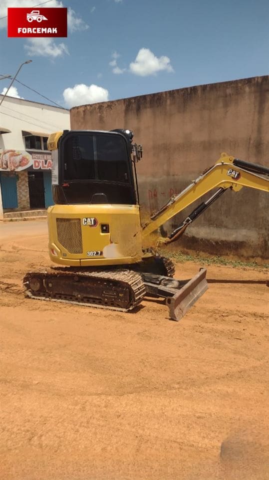 Mini Escavadeira Caterpillar 302.7 2023 - Imagem 2