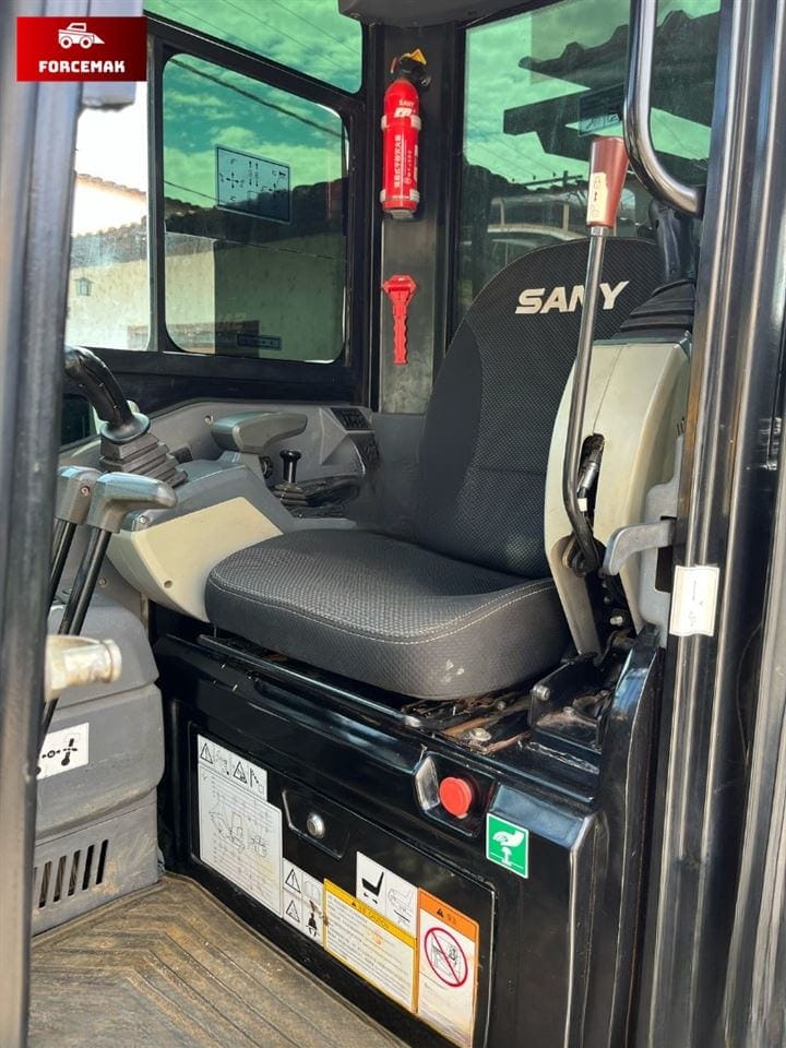 Mini Escavadeira Sany SY35 2022 - Imagem 6
