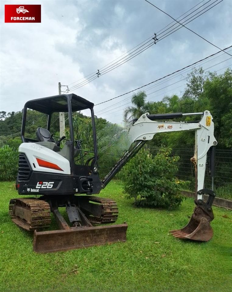 Mini Escavadeira Bobcat E26 2022 - Imagem 1