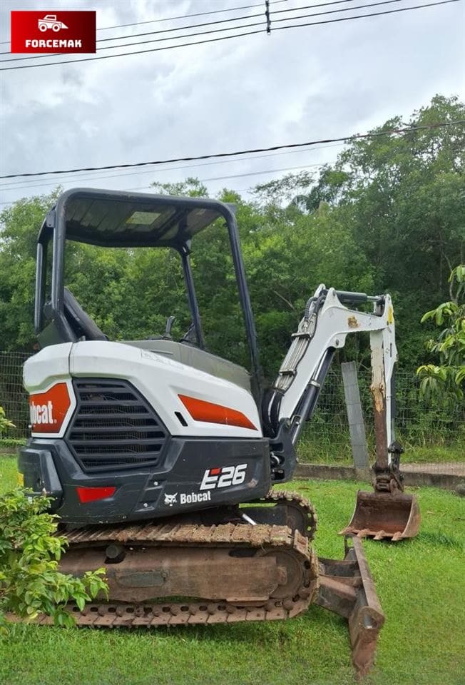 Mini Escavadeira Bobcat E26 2022 - Imagem 2