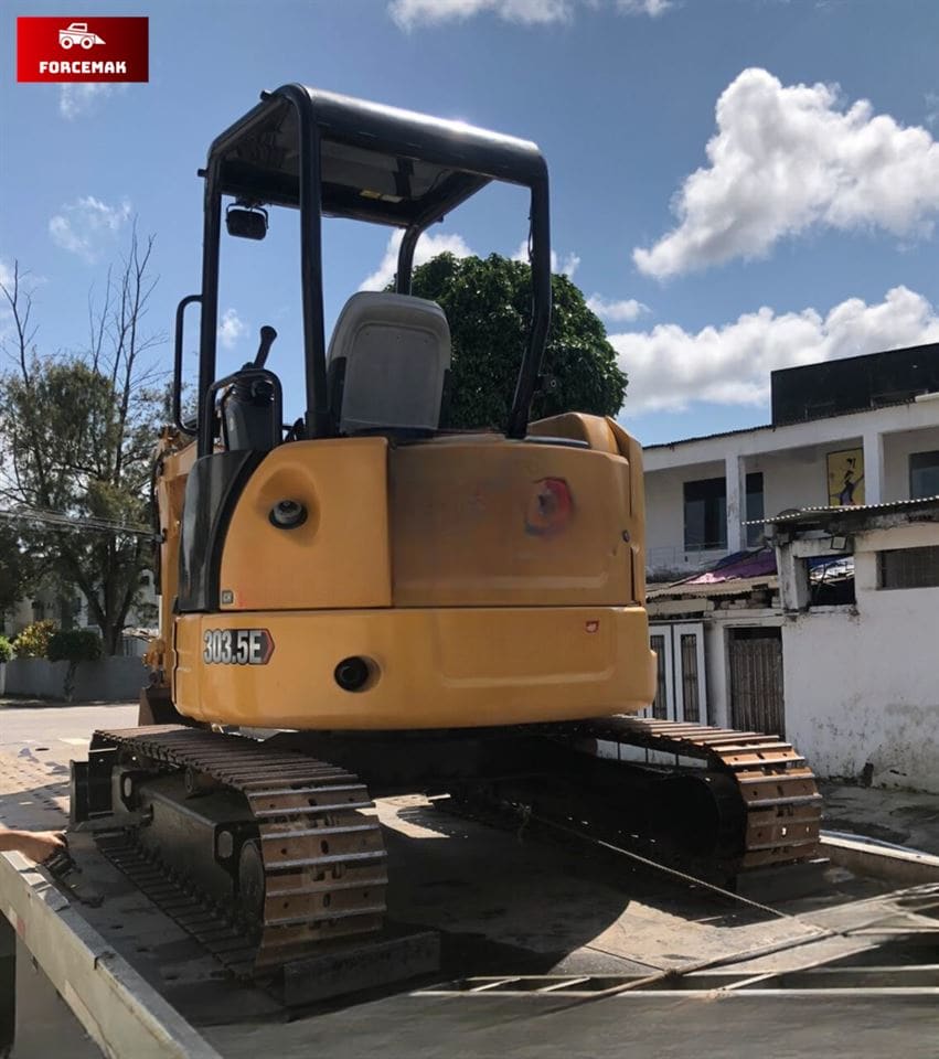 Mini Escavadeira Caterpillar 303.5E CR 2020 - Imagem 2