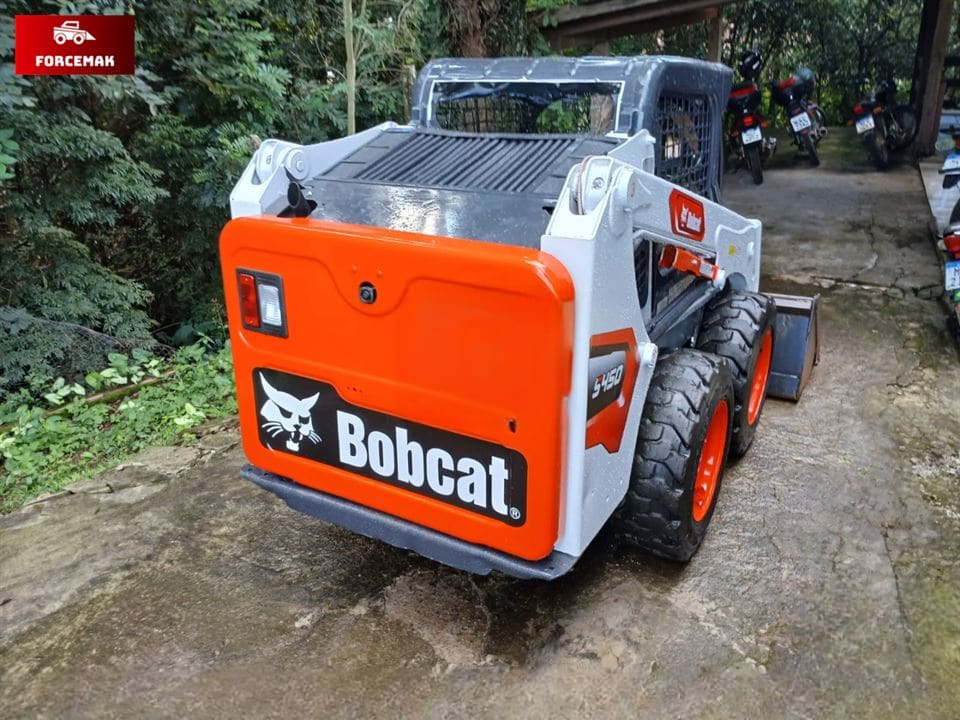 Mini Carregadeira Bobcat S450 2017 - Imagem 2