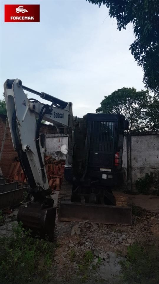 Mini Escavadeira Bobcat E42 2012 - Imagem 2