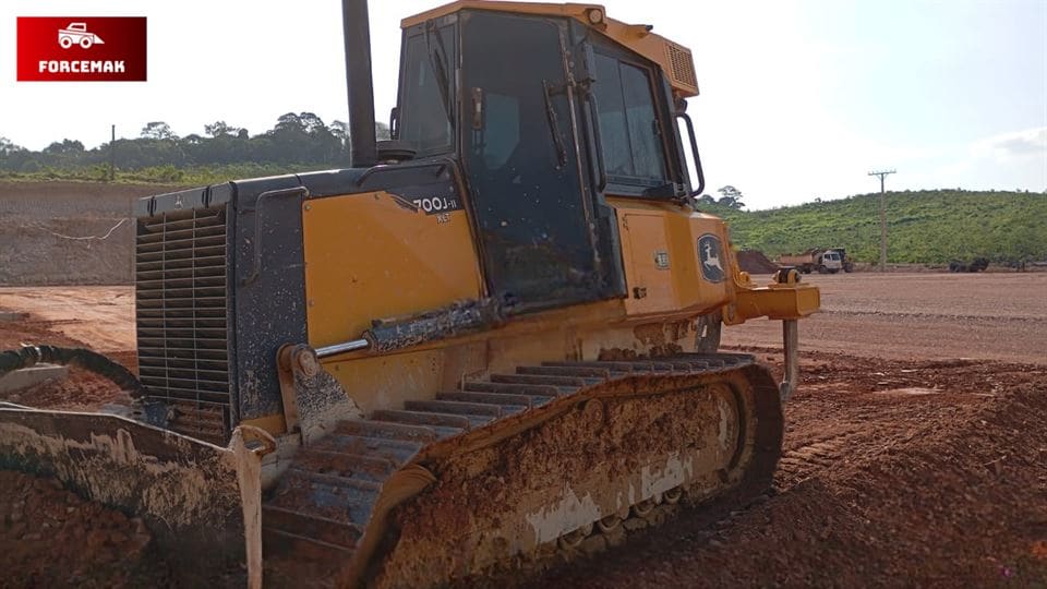 Trator de esteira John Deere 700J 2022 - Imagem 2