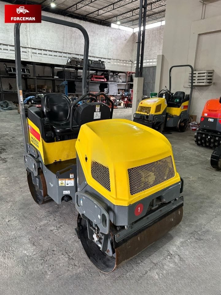 Rolo compactador Wacker Neuson RD12A 2023 - Imagem 1
