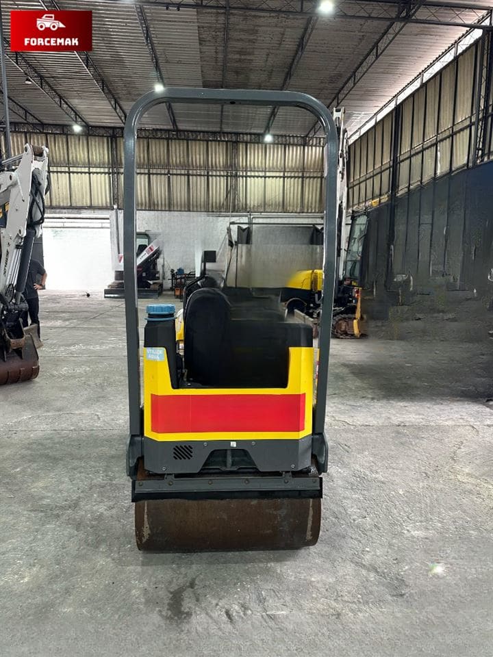 Rolo compactador Wacker Neuson RD12A 2023 - Imagem 4