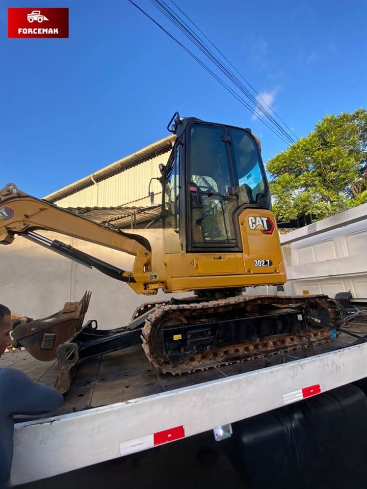 Mini Escavadeira Caterpillar 302.7 2022 - Imagem 2