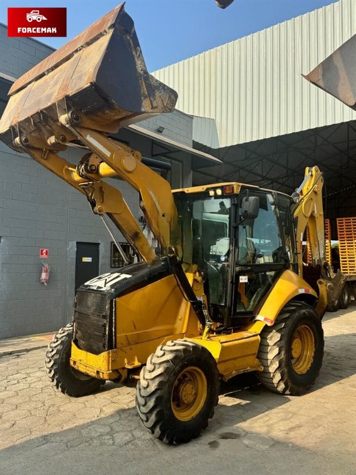 Retroescavadeira Caterpillar 416E 2014 - Imagem 2