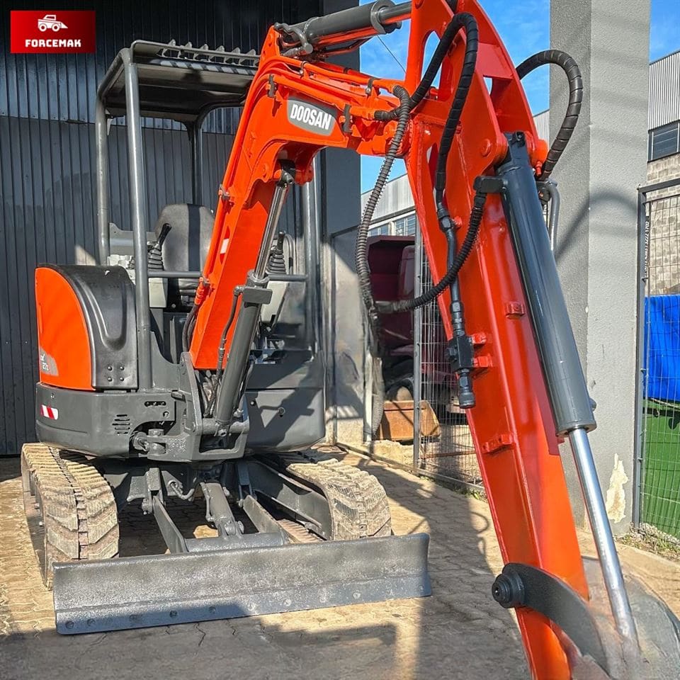 Mini Escavadeira Doosan DX27z 2014 - Imagem 5