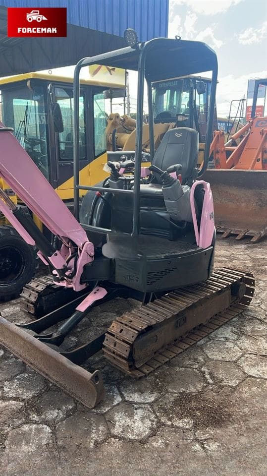 Mini Escavadeira Yanmar VIO20 2012 - Imagem 3