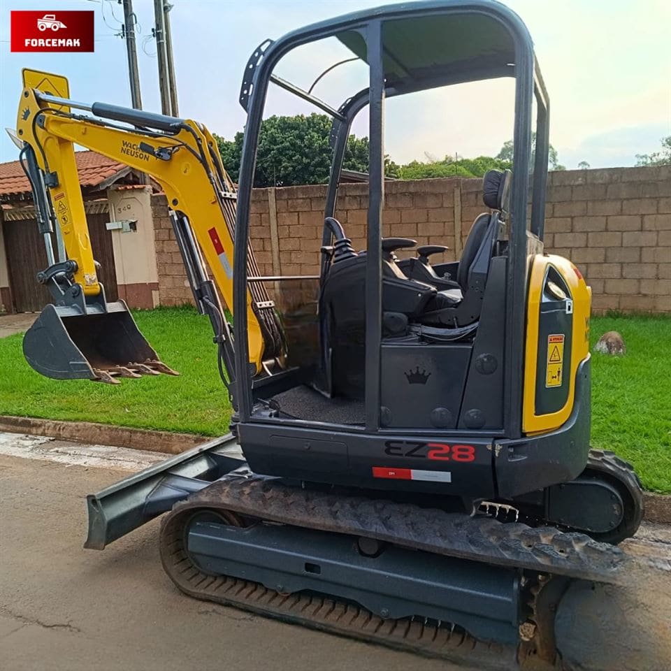 Mini Escavadeira Wacker Neuson EZ28 2014 - Imagem 2